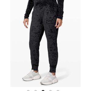 Lululemon Ready to Crush Jogger size 12
